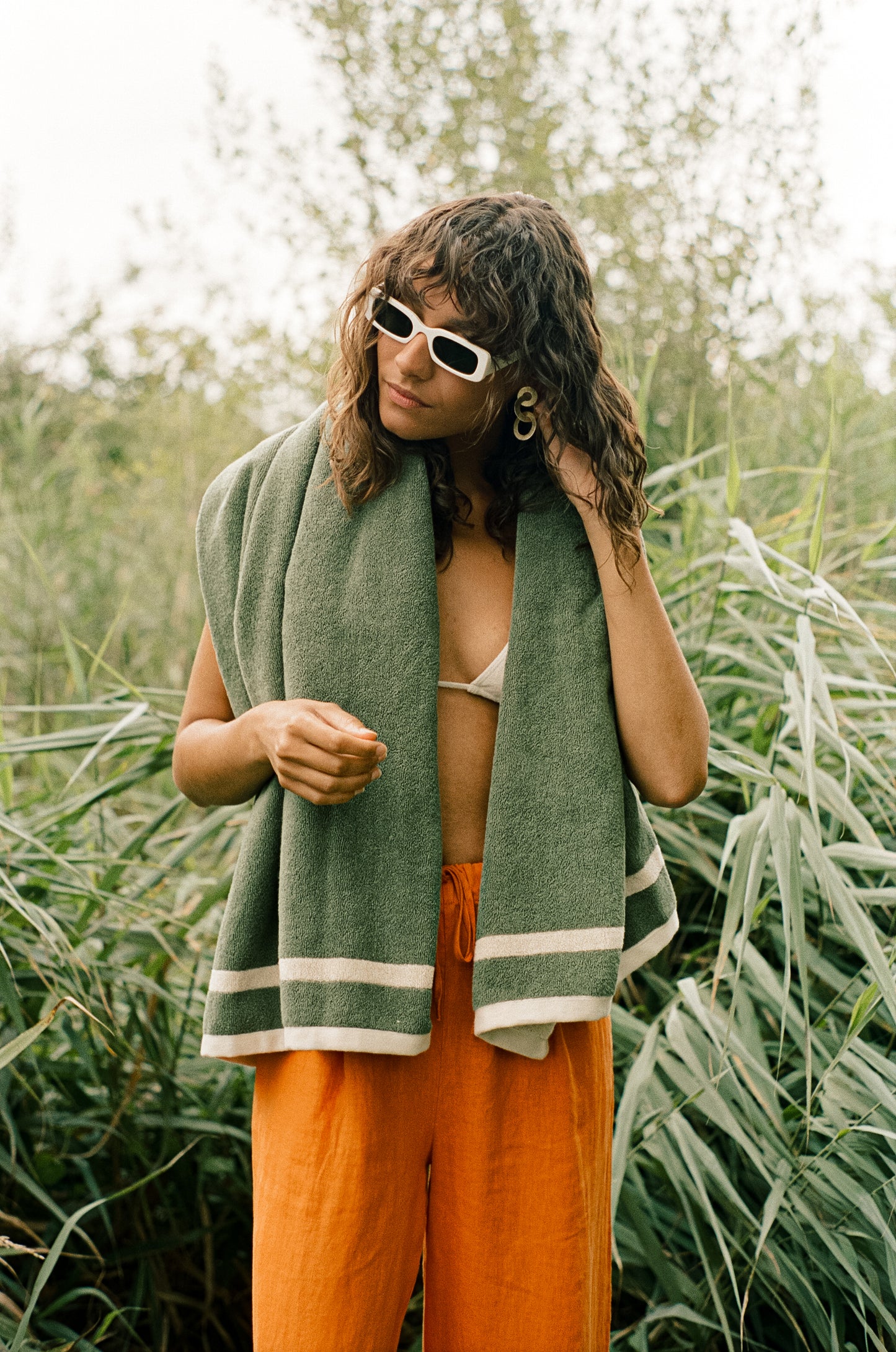 The Classic Ecru and Green Towel Pair