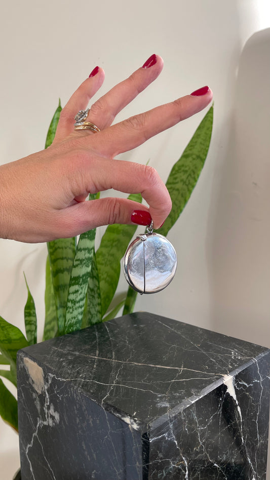 Matchstick silver vesta case round