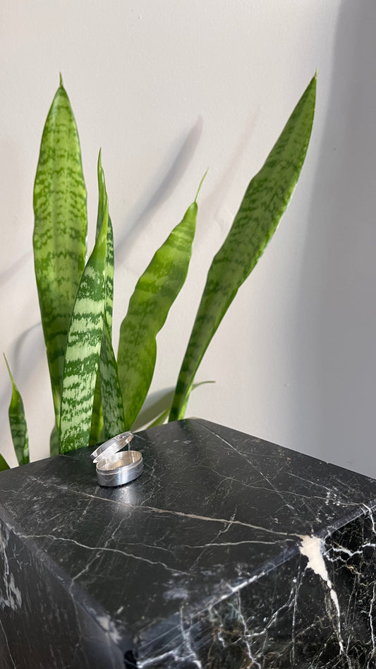 Silver oval pill box