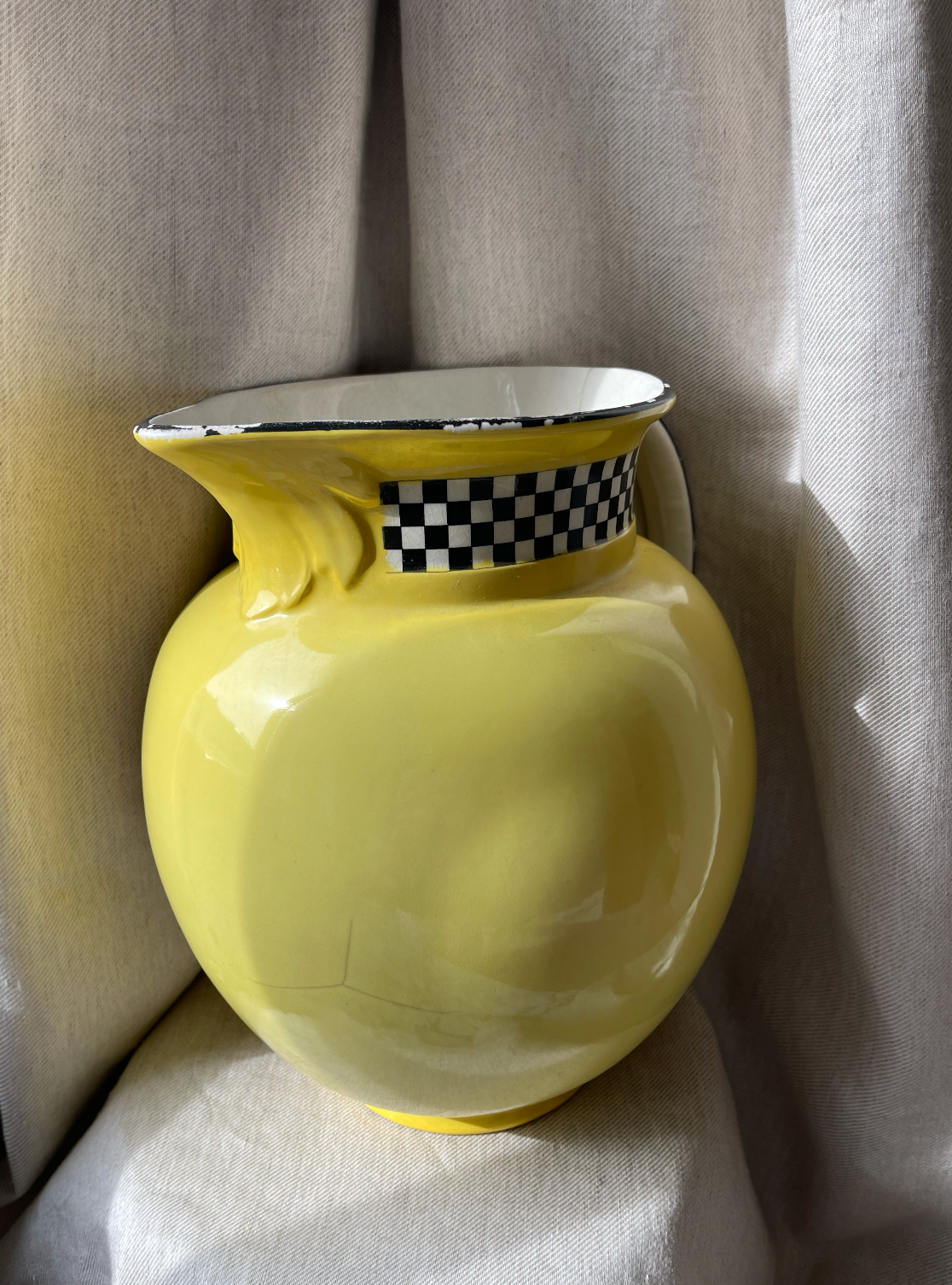 Yellow and chequerboard sun jug