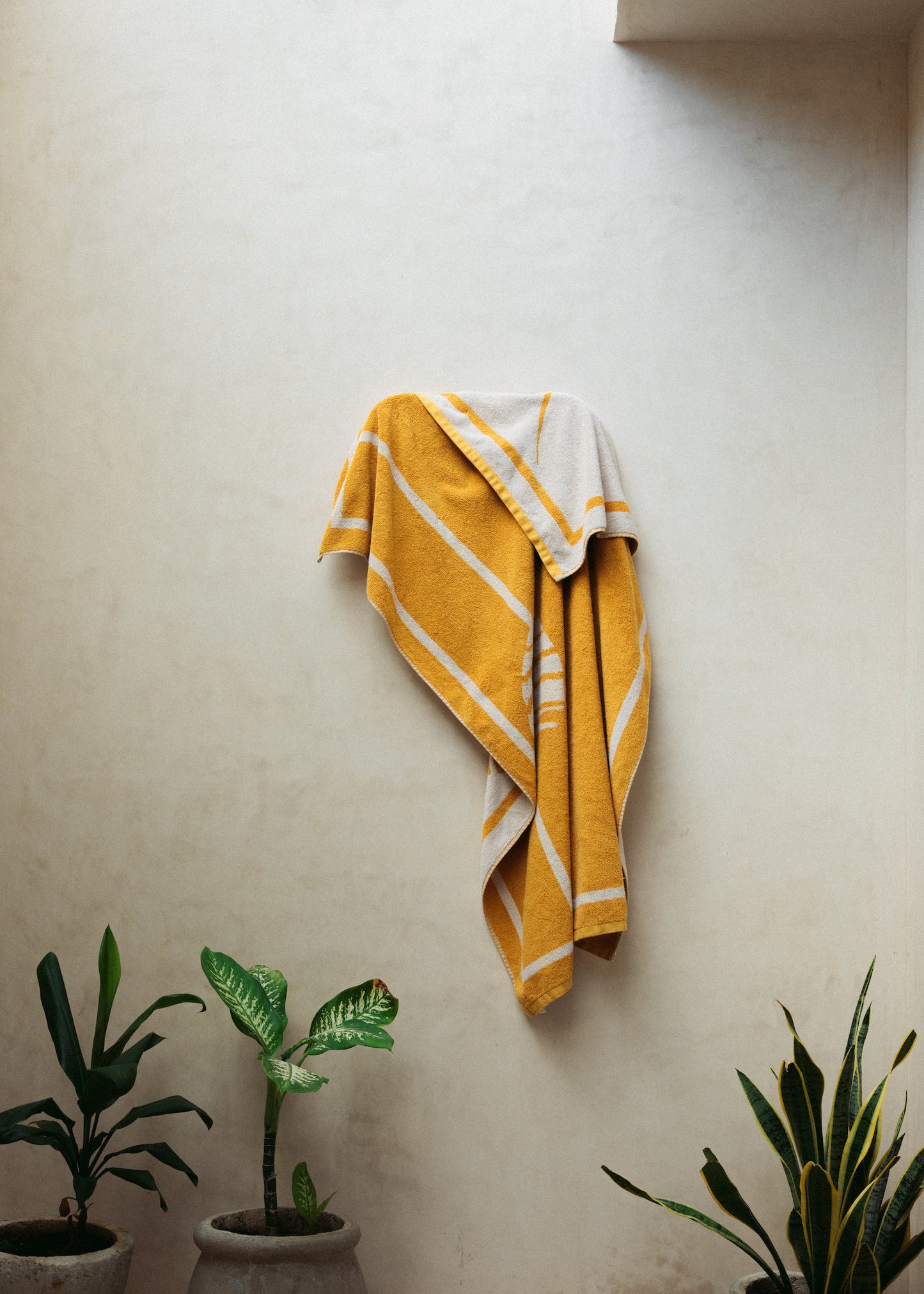 The Bee and Moth Towel pair Double