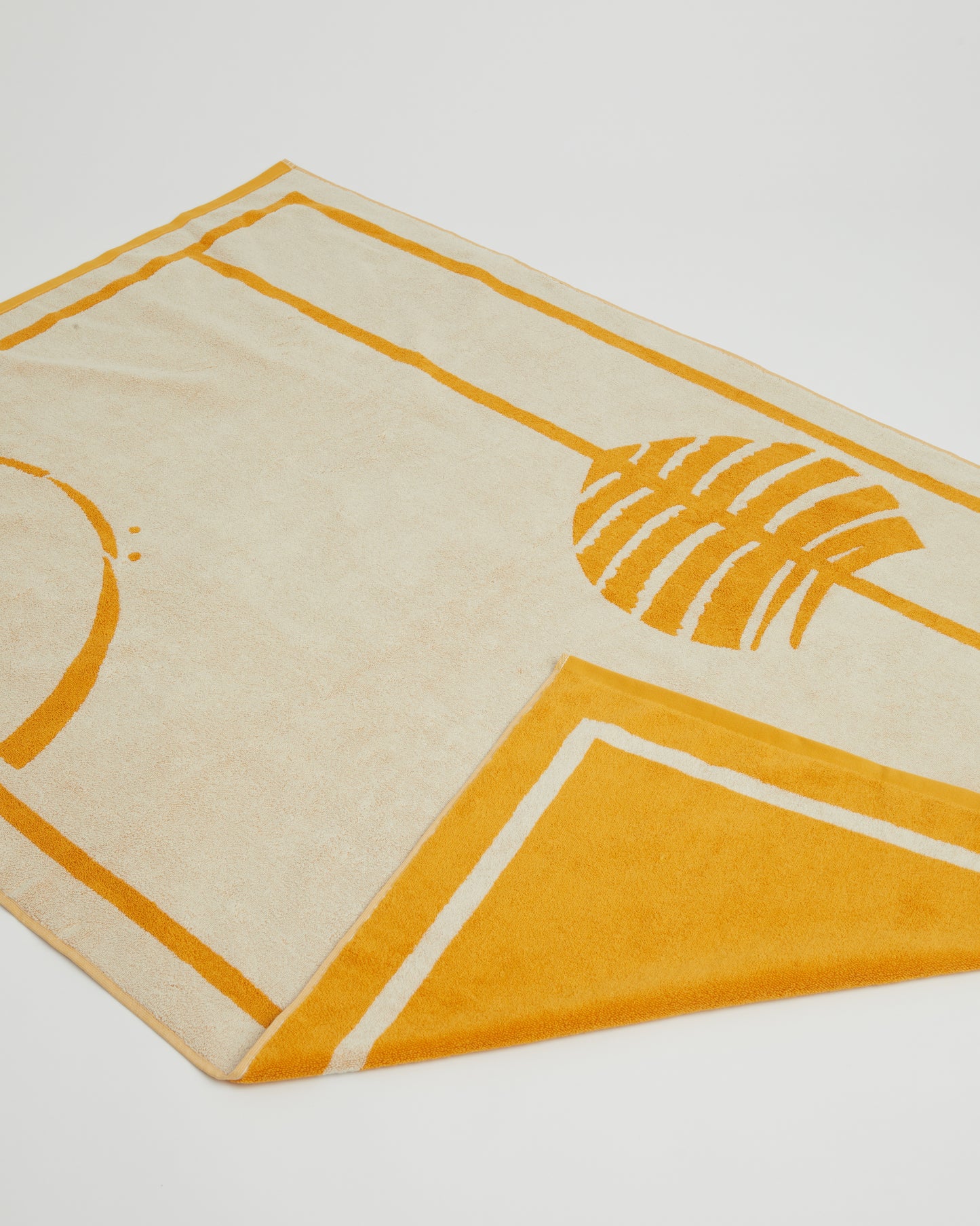 The Bee Towel Pair